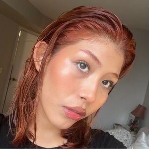 Meet your Posher, Alejandra